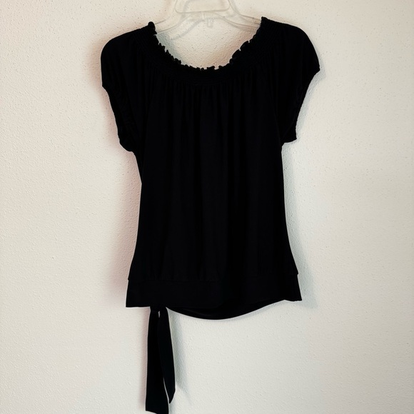 White House Black Market Off Shoulder / Side Tie Top Size M - Picture 3 of 12
